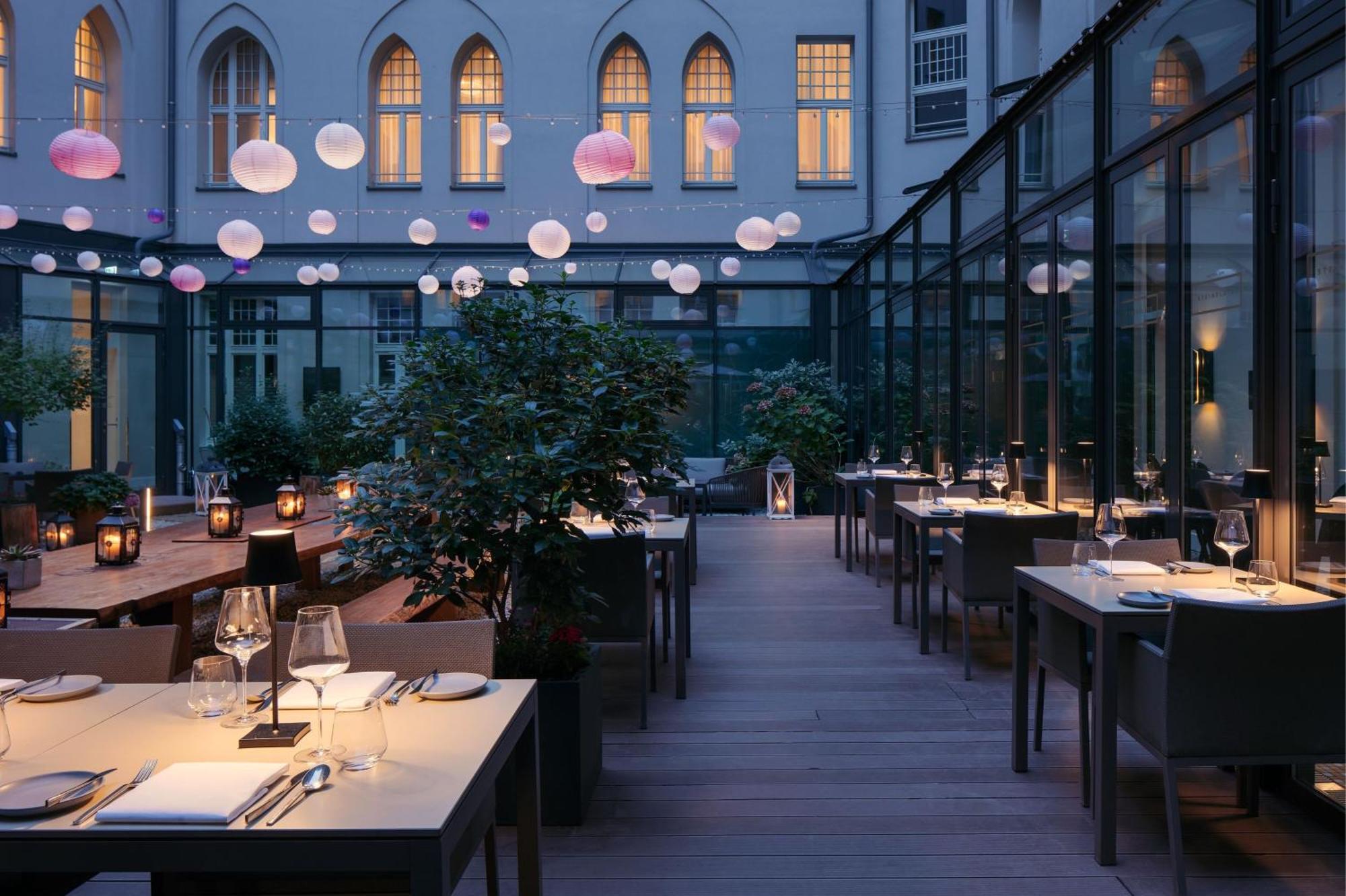 Roomers Steinplatz, Autograph Collection Berlín